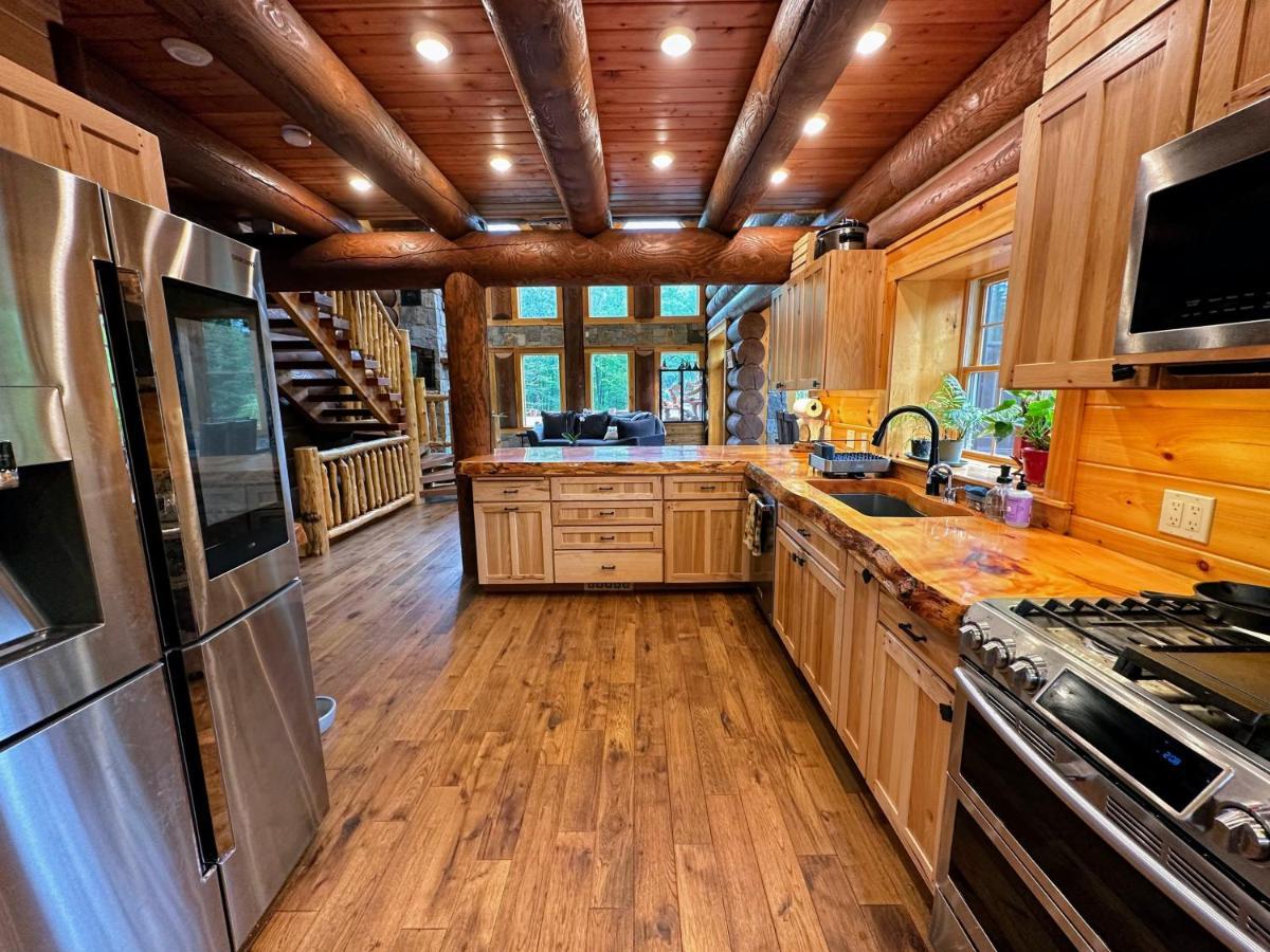 Wml Stunning Log Home In Bretton Woods, Ac, 2-Person Jacuzzi, Indoor And Outdoor Fireplaces, & More! ภายนอก รูปภาพ