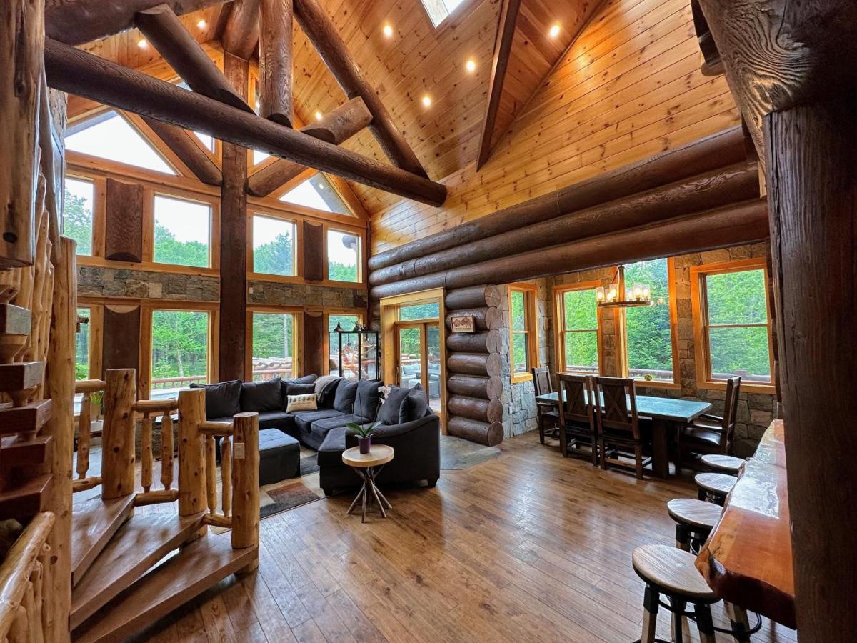 Wml Stunning Log Home In Bretton Woods, Ac, 2-Person Jacuzzi, Indoor And Outdoor Fireplaces, & More! ภายนอก รูปภาพ